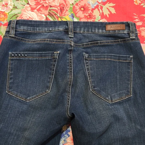 Blank NYC Low Rise Skinny Jeans Ankle Crop Length Size 26 - Picture 5 of 13